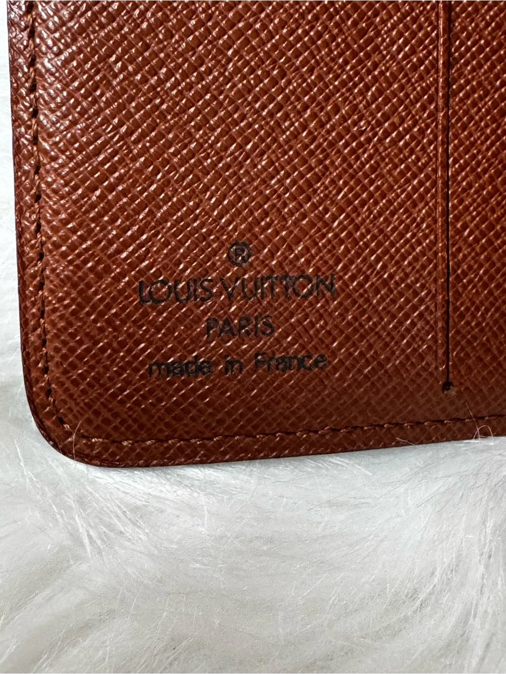 Louis Vuitton LV Monogram Compact VTG Zip Wallet Coin Compartment with Dust Bag